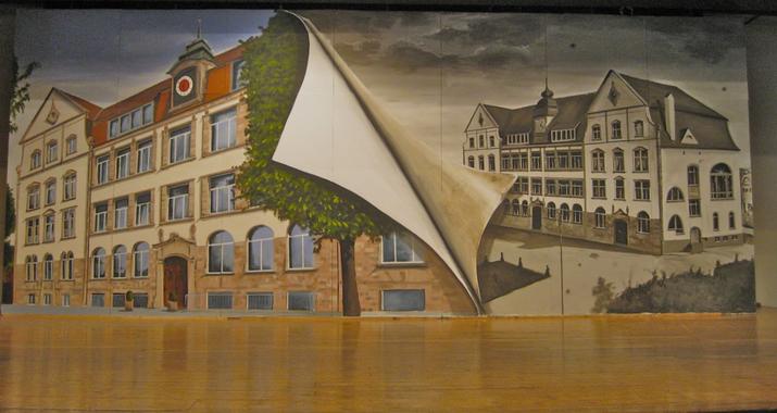 Bühnenbild 100 Jahre Schulhaus